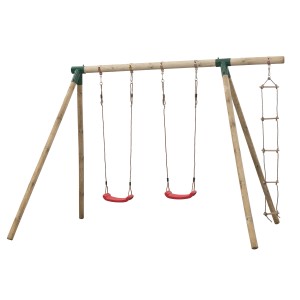 SwingKing Doppel-Schaukel Charlotte mit Strickleiter aus Holz und roten Schaukelsitzen.