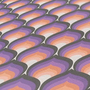 Bricoflor Vliestapete Retro Chic 395382 mit grafischem Muster in Lila, Orange und Grau.