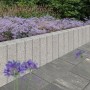 Diephaus Limos Piccolo Palisade Granit, 40x10x10 cm, als Beeteinfassung im Garten.