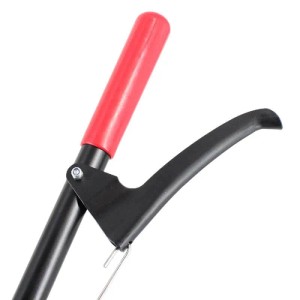 Detailaufnahme: Galaflor Greifzange für Müll mit rotem Griff und schwarzem Greifmechanismus.