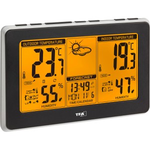 Schwarze TFA Funk-Wetterstation Mondo mit Außensender zeigt Temperatur, Luftfeuchtigkeit und Wettervorhersage.