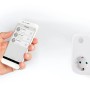 Weißer Wifi-Stecker Schutzkontakt mit App-Steuerung und Timer Funktion.