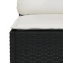 Detailansicht: Schwarze vidaXL Garten-Sofagarnitur aus Rattan mit cremefarbenen Kissen.