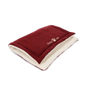 Bordeauxrote Microfaser Hunde- und Katzendecke (70x47cm) mit Fellfutter und Aufdruck.