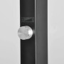 Detailaufnahme: Drehdimmer der schwarzen Arcchio LED Bürostehleuchte Logan.