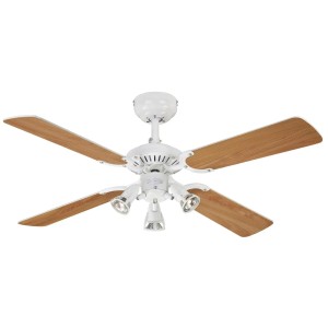 Weißer Westinghouse Deckenventilator Princess Euro 105 cm mit Holzflügeln und Beleuchtung.