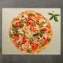 Knusprige Pizza mit Tomaten, Pilzen & Basilikum auf beigem Cordierit Pizzastein. Ideal für Ofen & Grill.