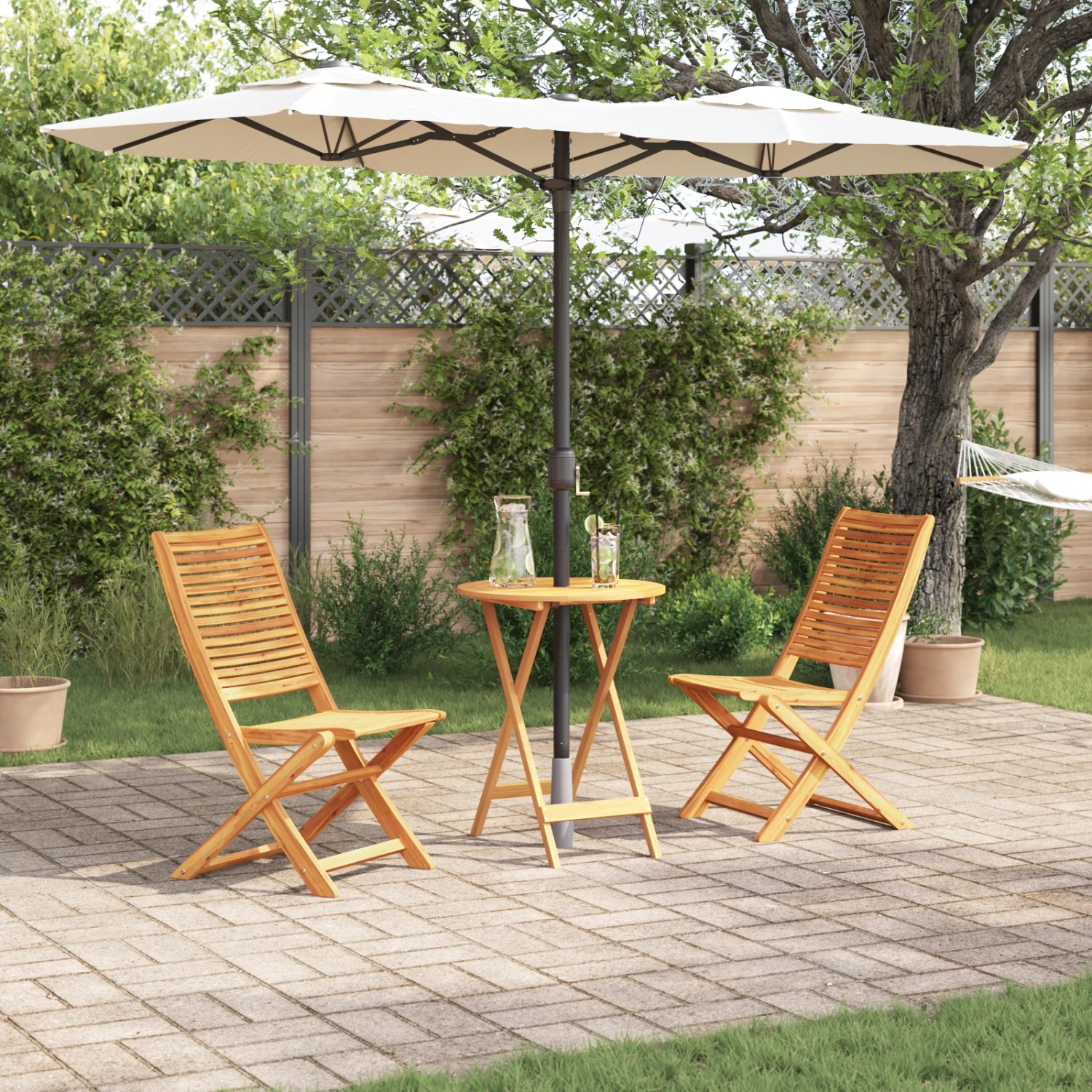 Klappbares 3-tlg. Akazienholz Bistro-Set von vidaXL für Garten, Terrasse oder Balkon.