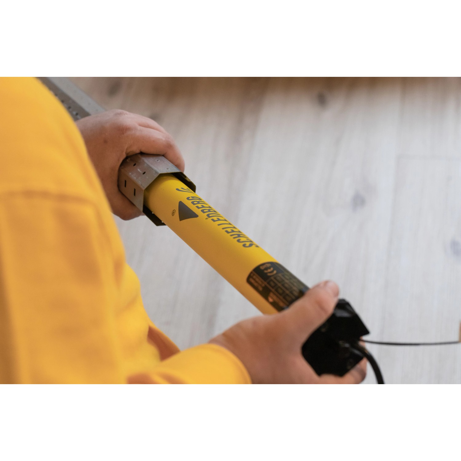 Schellenberg Rollladenwelle Maxi, 60 x 1000 mm, Achtkantprofil, Stahl verzinkt.