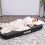 Bestway Luftbett für 1 Person, 185x76x25cm, mit schlafender Person unter einer Decke.