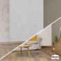 Metylan Tapetenkleister für Renoviervlies & Glasfaser, transparente Trocknung, Anwendung im Raum.