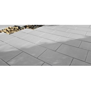 Diephaus Terrassenplatte Rustic mittelgrau 80x40 cm. Robuste Gehwegplatten mit kugelgestrahlter Oberfläche für Terrasse & Garten.