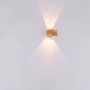Moderne LED-Wandleuchte Alina in Dunkelbraun, Holzoptik, für stimmungsvolle Beleuchtung.