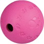Pinker Jollypaw Snackball aus Naturgummi mit Pfotenabdruck, Durchmesser 9 cm.