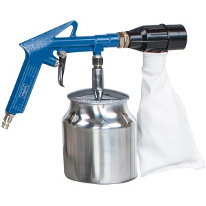 Scheppach Druckluftsandstrahlpistole Set mit Pistole, Düsen, Strahlmittel und Auffangbeutel.