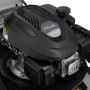 Detailaufnahme: Stiga Motor des Alpina Benzin-Rasenmähers AL4 46 A.
