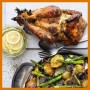 Gegrilltes Hähnchen mit Gemüse und Zitrone, präsentiert im Weber Grillrezepte Buch Ultimate Heat.