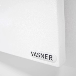 Detailaufnahme: Weiße Vasner Citara M Infrarotheizung, 450 Watt, Metall.