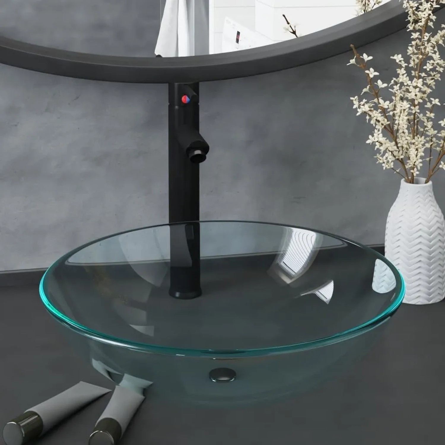 Transparentes Glas-Waschbecken mit schwarzem Wasserhahn und Ablaufgarnitur von vidaXL.
