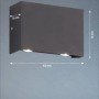 Moderne, schwarze LED-Außenwandleuchte Nairobi von Fischer & Honsel mit vierflammigem Lichtkegel.