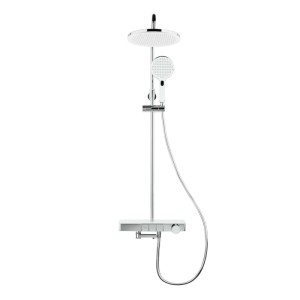 Modernes Duschsystem Rain in Weiß/Chrom mit rundem Regenduschkopf, Handbrause und Wannenthermostat.