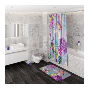 Badezimmer mit Sanilo WC-Sitz Kolibri, Duschvorhang und Badteppich mit Blumenmuster.