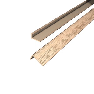 Egger Winkelleiste Decowall WL006 Namur Fichte, 2,4 m, für Wandpaneele, zur Verkleidung von 90°-Ecken.