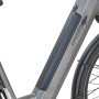 Detailansicht des grauen Prophete City E-Bike Geniesser 3.0 Damenrads mit Fokus auf Rahmen und Vorderreifen.