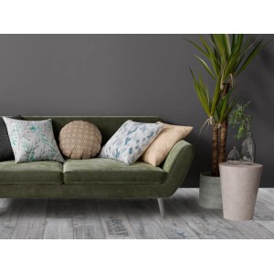 PVC-Bodenbelag Primaflor Tronto Eiche Sanremo Muster auf Wohnzimmerboden.