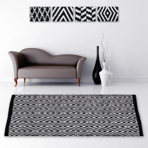 ProHome Teppich Black & White mit Rautenmuster, 50x80 cm. Fußmatte im modernen Design.