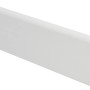 Weiße Sockelleiste Modern 40 Aktion, 40x14x2500 mm, mit integriertem Kabelkanal.