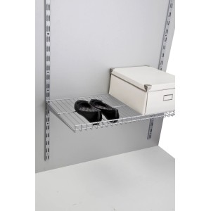 OBI Drahtgitterboden, silberfarben, 80x40cm, als Regalboden mit Schuhen und Box im Regalsystem.