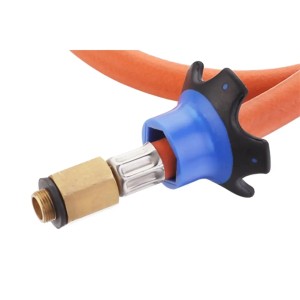 CADAC HP Adapter mit Schlauch zum Anschluss von HP-Geräten an Gasflaschen.