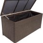 Braune Garden Pleasure Auflagenbox Patras, 50x60x120 cm, mit geöffnetem Deckel und Folieninnentasche.