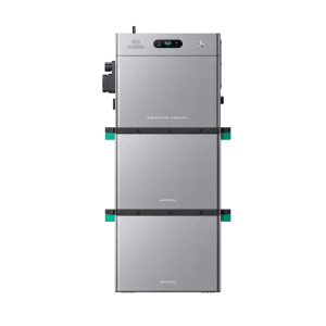 Zendure SolarFlow 2400 AC Plus Balkonkraftwerk mit zwei AB3000L Batterien.