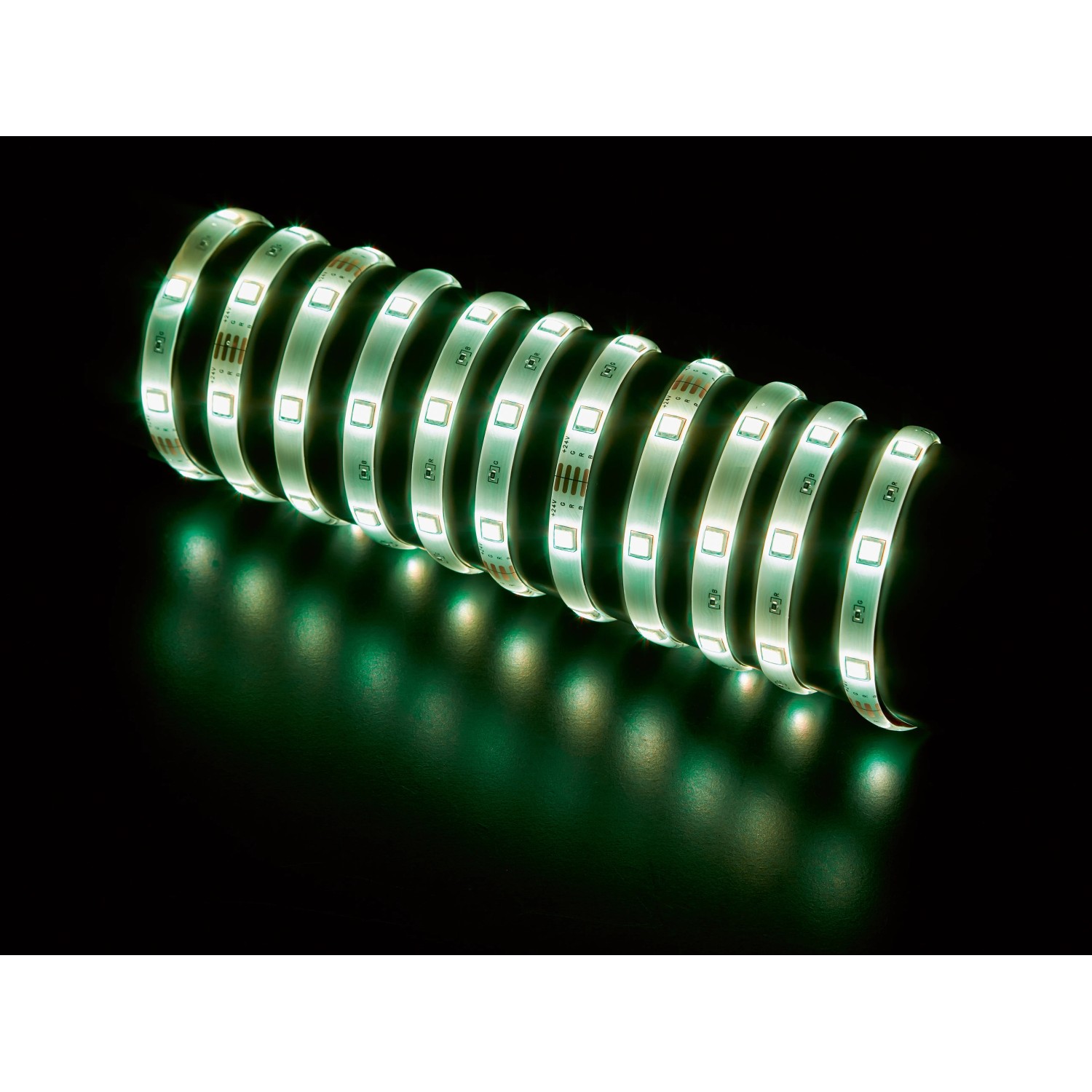 Aufgerolltes LED-Flexband RGB 5m, leuchtend grün. LED-Streifen mit Fernbedienung.