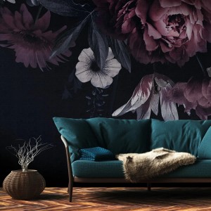 PROFHOME Fototapete Blumen (Schwarz, Rot, Weiß, Grün) im Wohnzimmer.