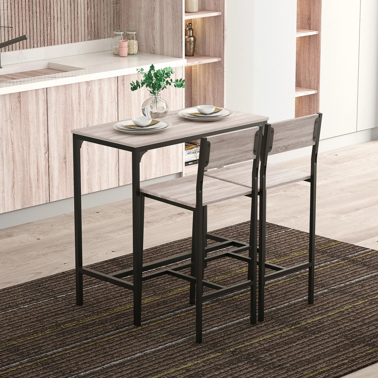 Modernes 3-teiliges Bartisch-Set: Tisch und 2 Hocker aus MDF in Naturholz-Optik mit schwarzem Metallgestell.
