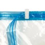 Detailaufnahme Vakuum-Kleiderbeutel Größe S, transparente Textilaufbewahrung mit blauem Verschluss.