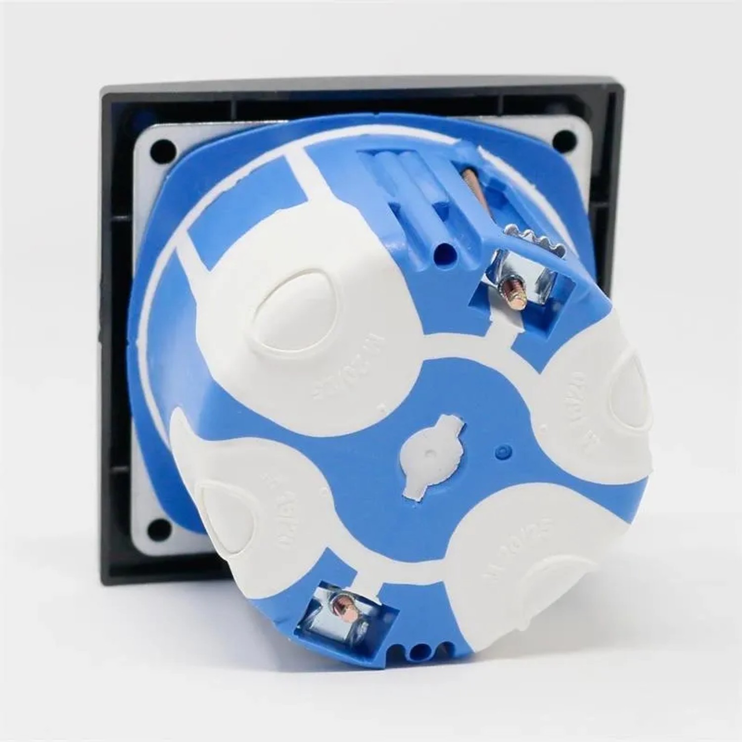 Blaue, winddichte Hohlwanddose (68mm) von world-trading-net für Elektroinstallation.