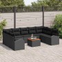 Schwarzes 10-teiliges vidaXL Garten-Sofa-Set aus Polyrattan mit Tisch und Auflagen.