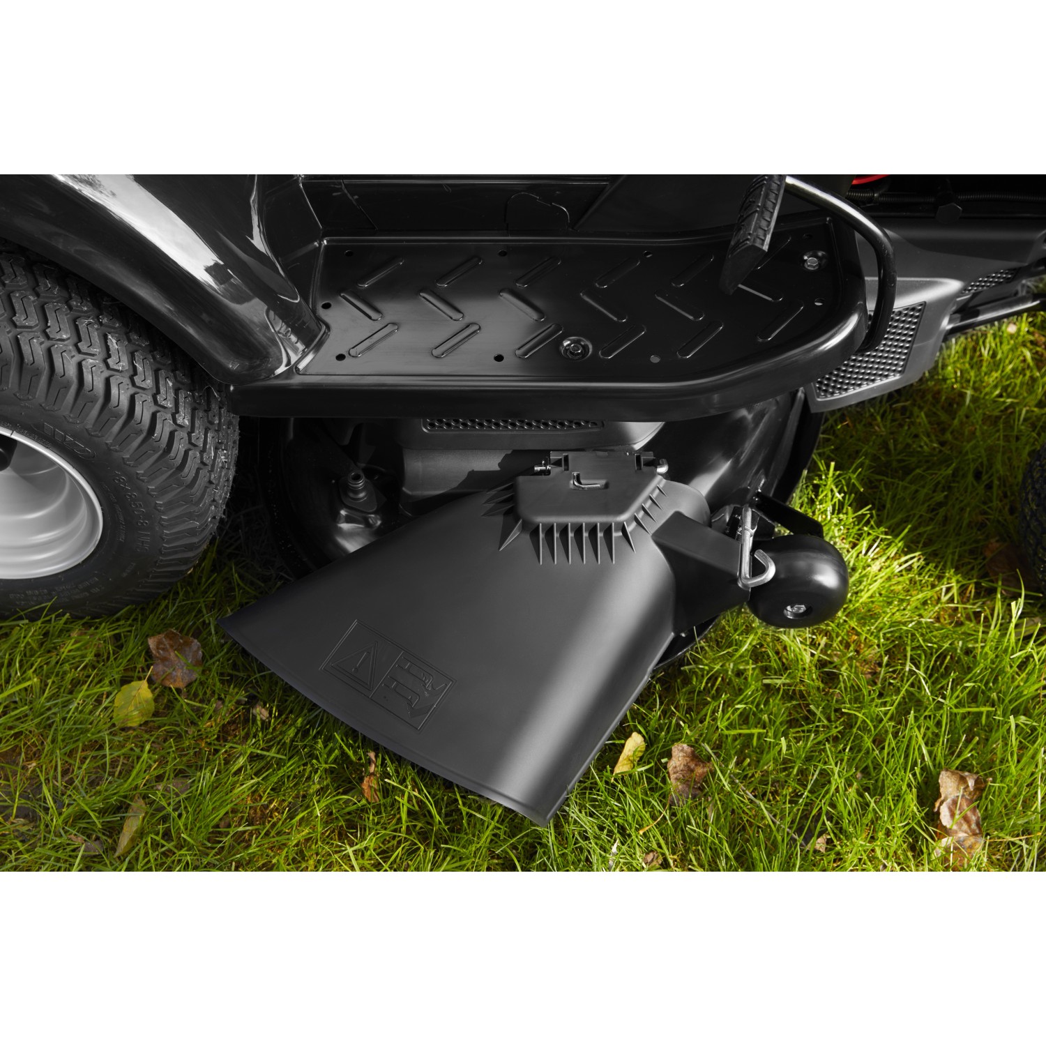 SECURA Deflektor Für Alpina AT3 98 A Rasentraktor