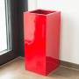 Hochglanz-roter Pflanzkübel Säule aus Fiberglas, 30x30x68cm, für Innen- und Außenbereich.