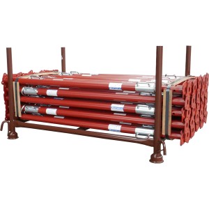 Schake Set-Schalungsstützen B30, 50 Stück, rot, auf Palette für Bauarbeiten.