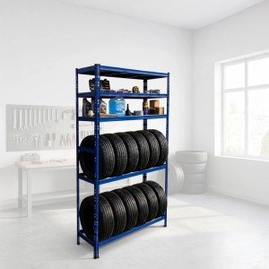 Blaues Stahl-Reifenregal mit 12 Autoreifen und 3 MDF-Ablagen, höhenverstellbar, in einer aufgeräumten Garage.