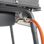 Detailaufnahme des Petromax Gastisch ge45-s Einzelbrenners mit Gasanschluss.