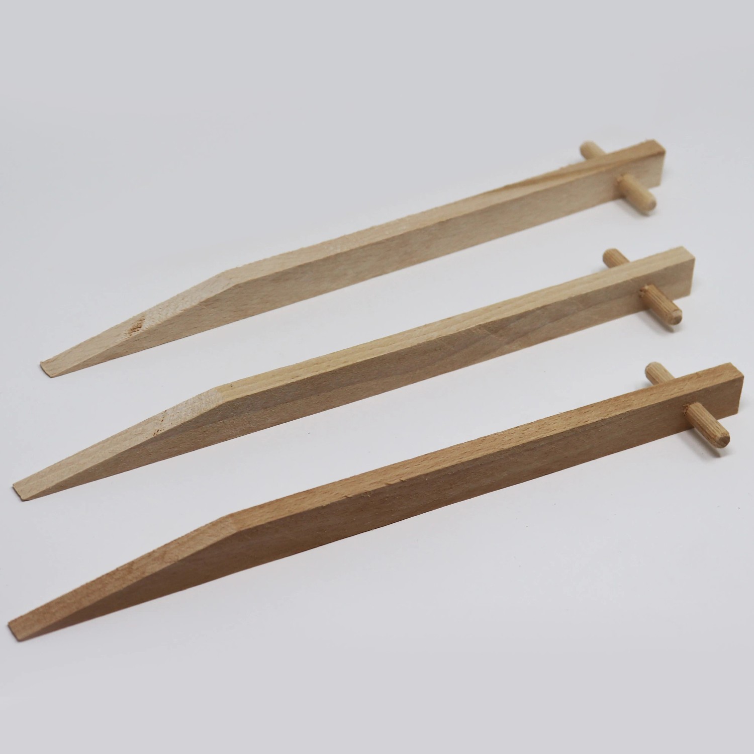 Aquagart Erdanker: 10 Holz-Bodenanker aus Buchenholz für Teichfolien & Zubehör.