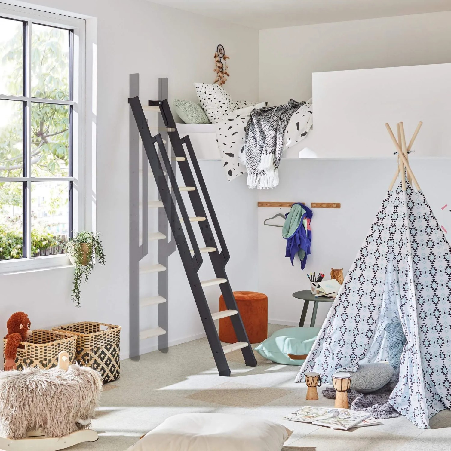 Treppen Intercon Raumspartreppe Vario 10 Stufen bis max. 243 cm Buche Stufen Metallfarbe Lava-Anthrazit