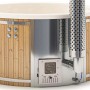 Finntherm Hot Tub Stockholm Spa Edition, cremeweiß, Ø 200 cm, Detailansicht der Holzverkleidung und des Ofens.