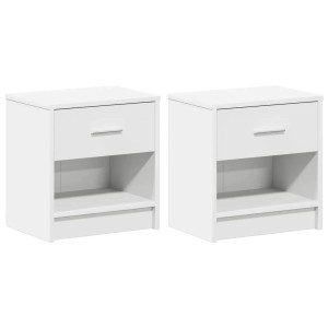 Zwei weiße Nachttische aus Holzwerkstoff, je mit einer Schublade und offenem Fach. Modernes Design für Schlafzimmer.
